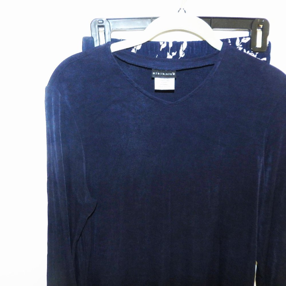 Citiknits 3/4 Sleeve V-neck Tunic & Printed Skirt NWOT - Picture 4 of 4